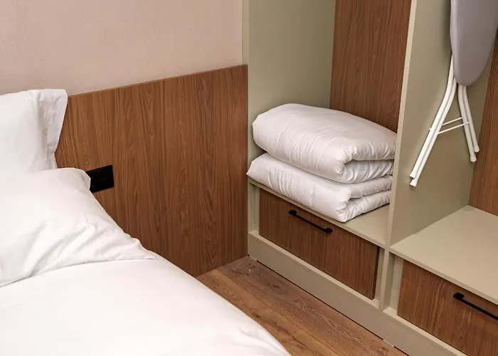 Your Spot ティラナ